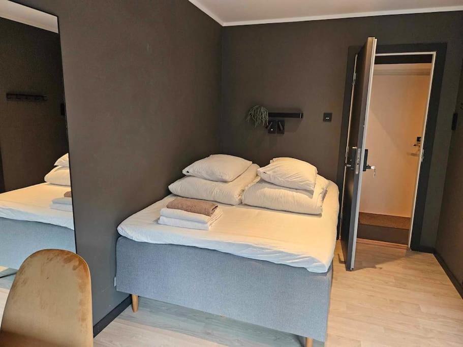 A Cheaper Option To Hotel Alesund Ngoại thất bức ảnh